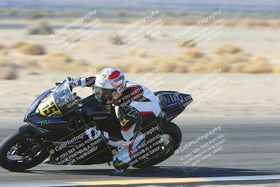 media/Jan-10-2025-CVMA Friday Practice (Fri) [[489e0da257]]/Group 4 and Trackday/Session 2 (Turn 4 Inside)/